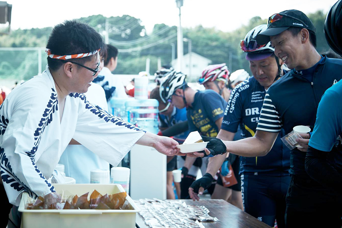 人の温かさに触れながら